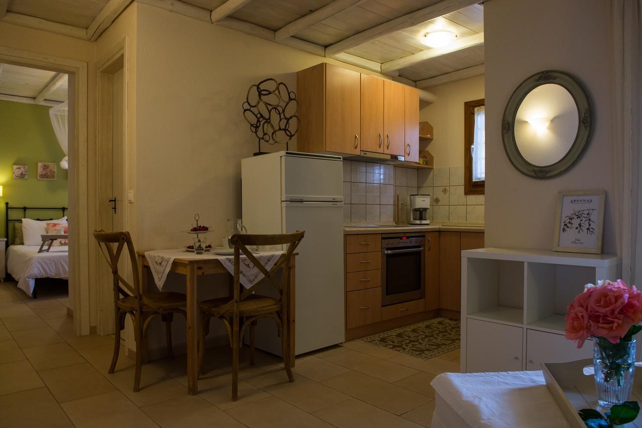 Traditional Arsanas Apartments Nikiti  Exterior foto